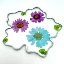 Load image into Gallery viewer, Flower Coaster - Purple and Blue Daisies