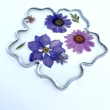 Load image into Gallery viewer, Flower Coaster - Purple Flowers