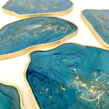 Load image into Gallery viewer, Luxury Geode Shape Set of Five Coaster Set - Shades of Blue &amp; Green
