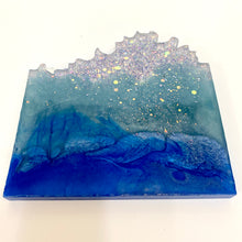 Load image into Gallery viewer, Wave-Shaped Coaster - Shades of Blue
