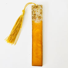 Load image into Gallery viewer, Bookmark - Light Gold

